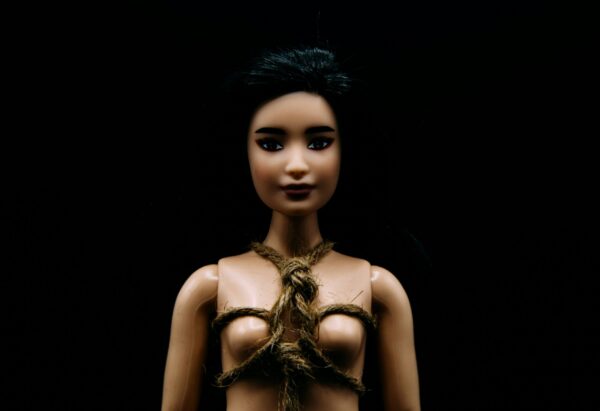 BDSM: ¿Qué es y Cómo Practicarlo de Manera Segura?