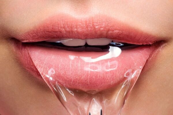 ¿TE GUSTA ESCUPIR EN EL SEXO? SALOFILIA