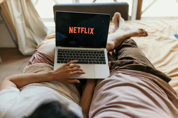 Peliculear, noche de películas, netflix
