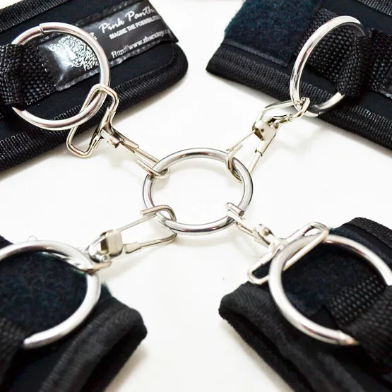 Lure Esposas Cruzadas para Bondage - Imagen 3